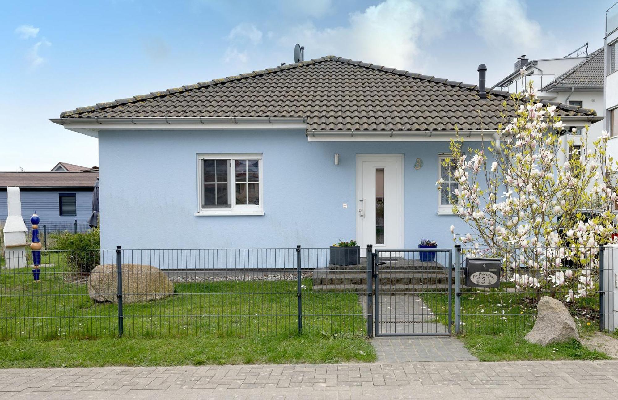 Fh Das Blaue Haus Am Peenestrom Peenemunde Exterior foto